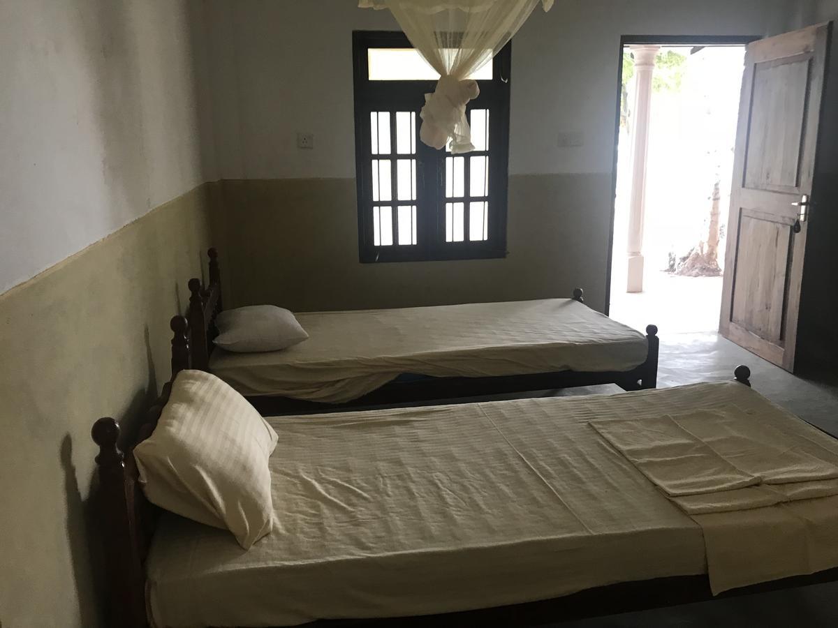 Hotel Reef Pasikudah Nachivantivu Exterior foto